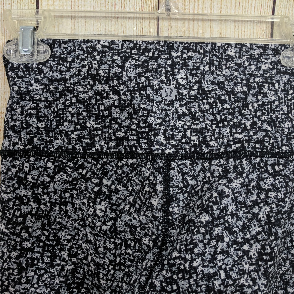 Lululemon Wunder Under Pant (Hi-Rise) - Picture 6 of 7